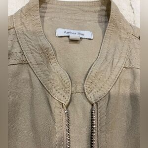Lightweight linen jacket
